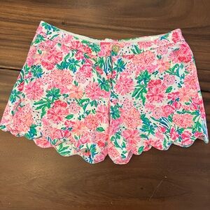 Lilly Pulitzer Pink Multi Floral Scallop Hem Shorts